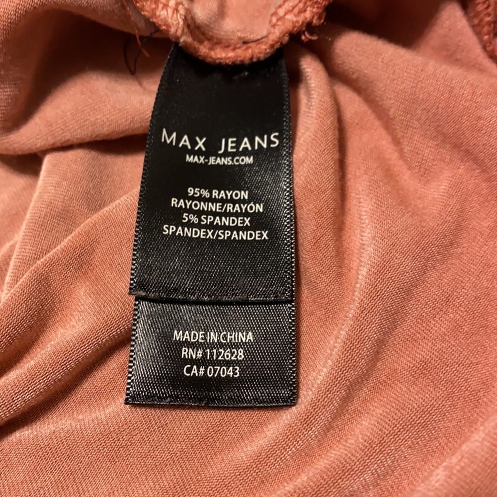 MAX JEANS Rustic raw hem t-shirt - Picture 8 of 10